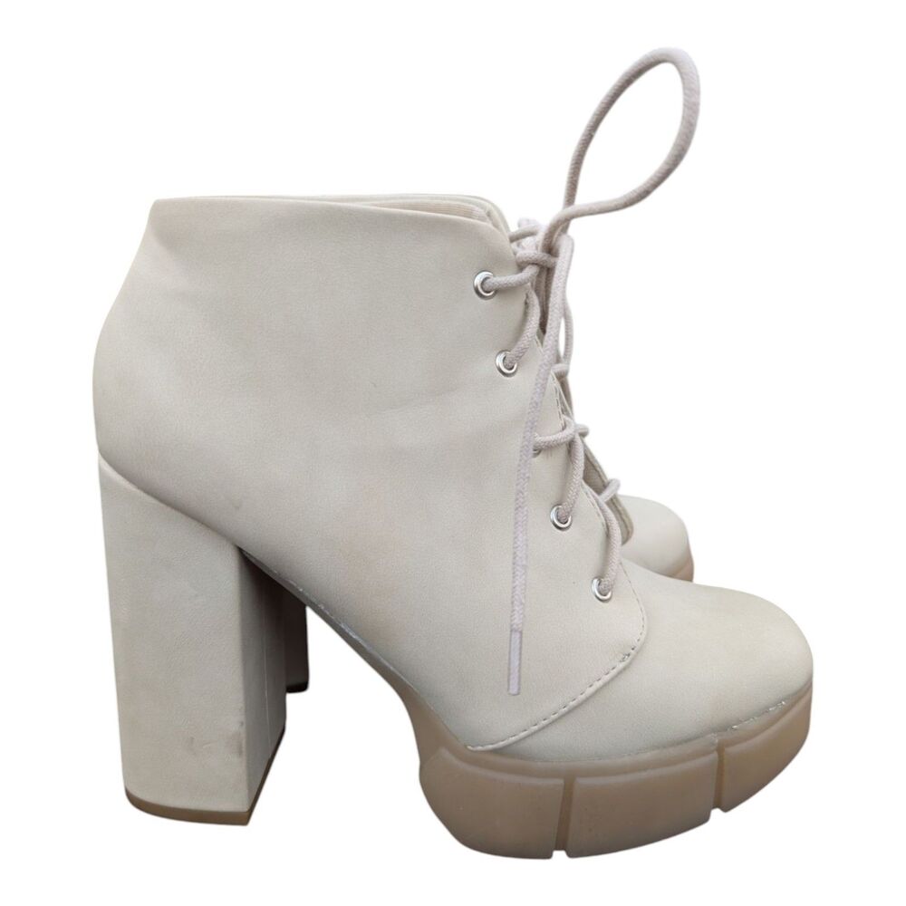 Y-NOT ? Boots Womens 6.5M High Heels Ankle Booties Ivory Faux Leather Lace Up - Picture 5 of 11